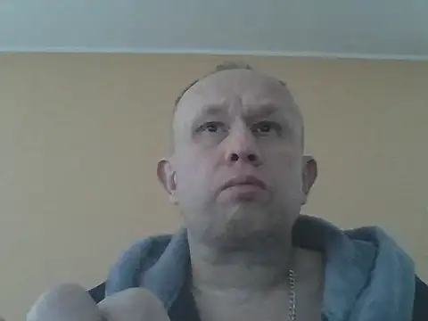 X46x online show from September 27, 2025, 5:13 am