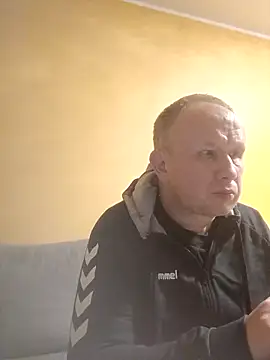 X46x online show from February 14, 2026, 9:37 pm