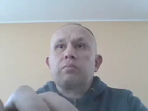 X46x online show from November 8, 2025, 8:29 am