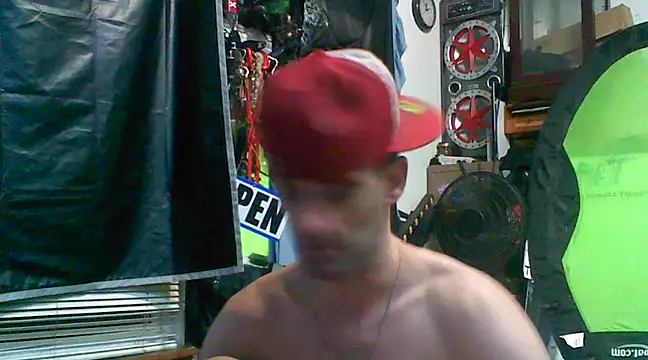 Snapshot of slinginbigD chatting on March 3, 2025, 5:47 am slinginbigD online show from March 3, 2025, 5:47 am