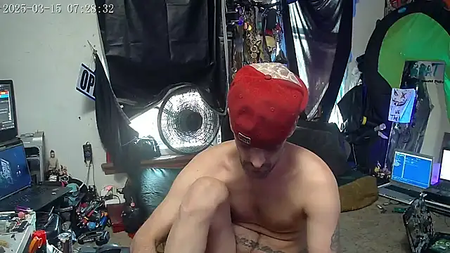 Snapshot of slinginbigD chatting on March 15, 2025, 1:29 pm slinginbigD online show from March 15, 2025, 1:29 pm