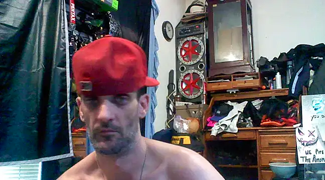 Snapshot of slinginbigD chatting on March 8, 2025, 2:40 pm slinginbigD online show from March 8, 2025, 2:40 pm