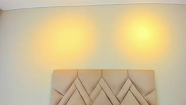 Isis Osman online show from February 4, 2026, 7:09 pm