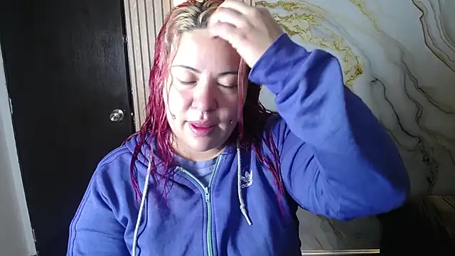 Snapshot of Bruja__Scarlata chatting on October 23, 2025, 10:14 am Bruja Scarlata online show from October 23, 2025, 10:14 am