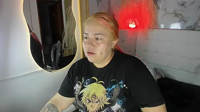 Snapshot of Bruja__Scarlata chatting on September 25, 2025, 10:21 am Bruja Scarlata online show from September 25, 2025, 10:21 am