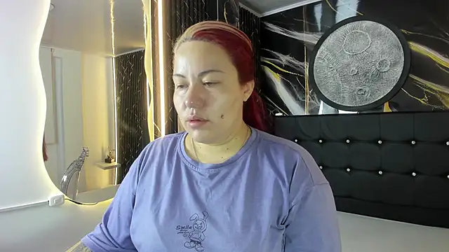 Snapshot of Bruja__Scarlata chatting on October 9, 2025, 10:16 am Bruja Scarlata online show from October 9, 2025, 10:16 am