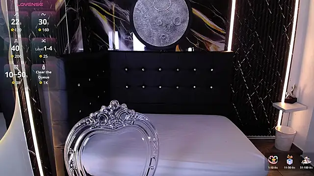 Snapshot of Bruja__Scarlata chatting on October 21, 2025, 10:14 am Bruja Scarlata online show from October 21, 2025, 10:14 am