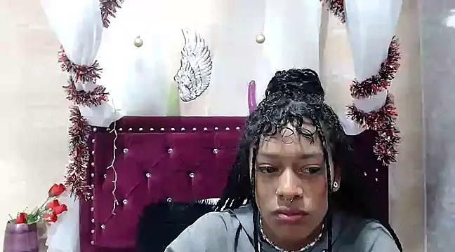 Snapshot of amathistalx chatting on February 19, 2025, 7:37 pm amathistalx online show from February 19, 2025, 7:37 pm