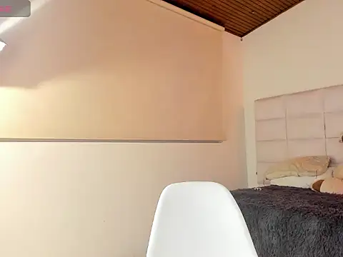 Snapshot of Nicolle_ds chatting on December 29, 2024, 3:00 am Nicolle ds online show from December 29, 2024, 3:00 am