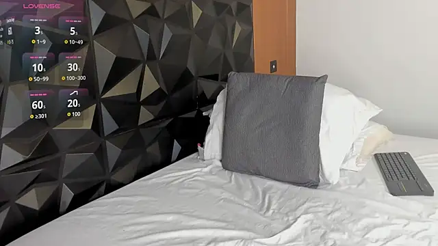 Snapshot of Wendy_Marchall chatting on September 21, 2025, 7:08 pm Wendy Marchall online show from September 21, 2025, 7:08 pm