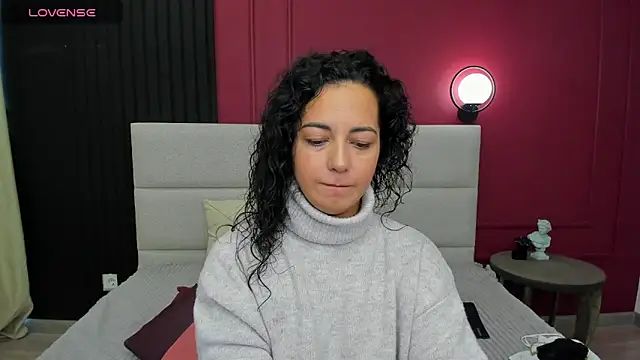 Linda Insatiable online show from September 19, 2025, 1:31 am