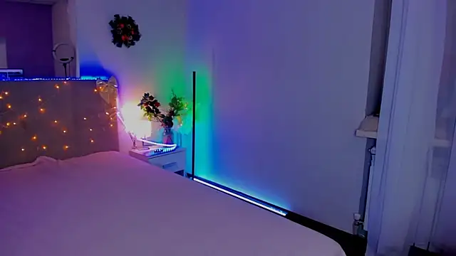 Laura Leee online show from January 8, 2026, 6:30 am