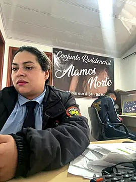 DULCE  26 online show from October 26, 2025, 12:38 pm