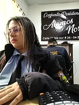 DULCE  26 online show from September 25, 2025, 12:11 pm