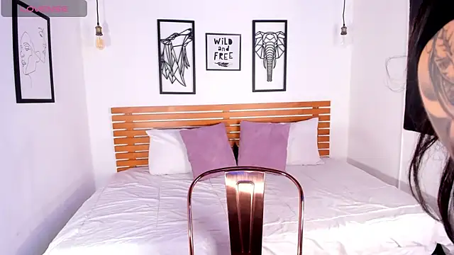 SpicySugar  online show from October 13, 2025, 7:04 pm