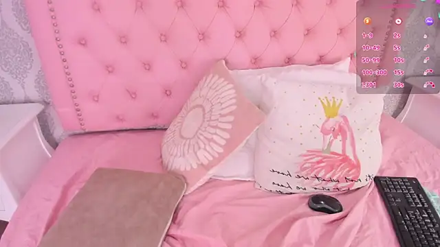 Snapshot of martina_rivera_ chatting on February 5, 2025, 2:48 pm martina rivera online show from February 5, 2025, 2:48 pm