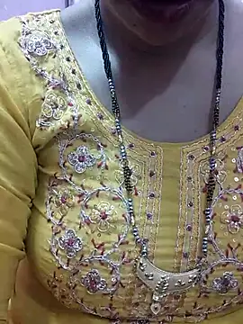 Urmila bhabhii online show from February 18, 2025, 4:14 pm