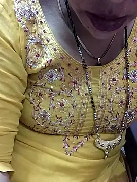 Urmila bhabhii online show from March 7, 2025, 3:07 pm