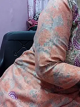 Urmila bhabhii online show from March 15, 2025, 3:48 pm