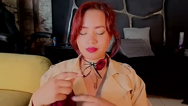 Snapshot of Estrella05_ chatting on October 18, 2025, 5:09 am Estrella05  online show from October 18, 2025, 5:09 am