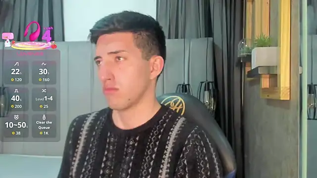 Snapshot of Un_Slutty chatting on October 1, 2025, 7:40 pm Un Slutty online show from October 1, 2025, 7:40 pm