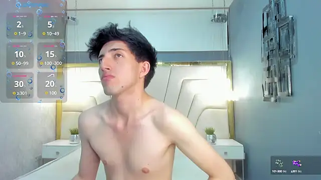 Snapshot of Un_Slutty chatting on February 25, 2025, 7:38 pm Un Slutty online show from February 25, 2025, 7:38 pm