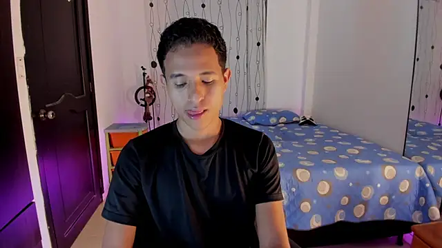 Snapshot of alessandro_wizard chatting on March 13, 2025, 12:05 am alessandro wizard online show from March 13, 2025, 12:05 am