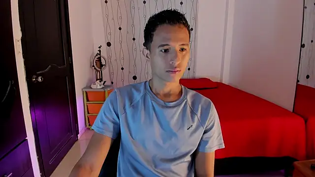 Snapshot of alessandro_wizard chatting on February 25, 2025, 1:00 pm alessandro wizard online show from February 25, 2025, 1:00 pm