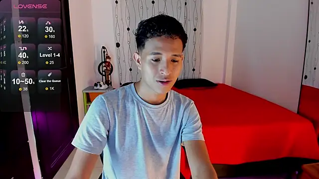 Snapshot of alessandro_wizard chatting on March 23, 2025, 12:15 am alessandro wizard online show from March 23, 2025, 12:15 am