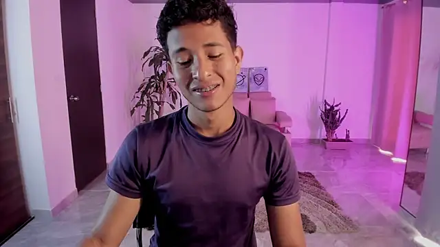 Snapshot of alessandro_wizard chatting on November 15, 2025, 3:27 pm alessandro wizard online show from November 15, 2025, 3:27 pm