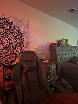 Snapshot of butterflybootyy chatting on October 16, 2025, 1:41 pm butterflybootyy online show from October 16, 2025, 1:41 pm