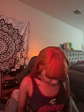 Snapshot of butterflybootyy chatting on October 7, 2025, 4:41 pm butterflybootyy online show from October 7, 2025, 4:41 pm