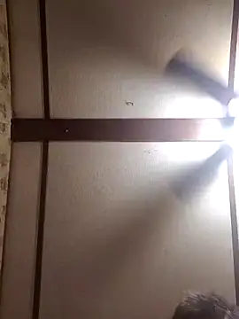 Leggs4U online show from April 5, 2026, 4:30 am