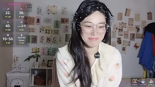 Snapshot of alisa-520 chatting on October 26, 2025, 1:11 pm alisa-520 online show from October 26, 2025, 1:11 pm