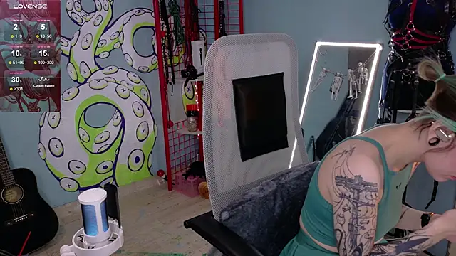 Cumpotik Eve online show from February 16, 2026, 5:28 am