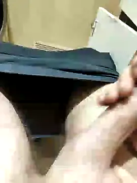 KATOon1995 online show from October 27, 2025, 4:08 pm