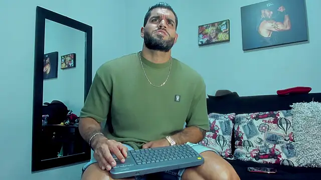 SamirHazard97 online show from September 29, 2025, 8:58 pm