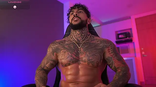 Snapshot of mariano_costa chatting on October 6, 2025, 11:05 pm mariano costa online show from October 6, 2025, 11:05 pm