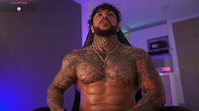 Snapshot of mariano_costa chatting on October 1, 2025, 3:22 am mariano costa online show from October 1, 2025, 3:22 am