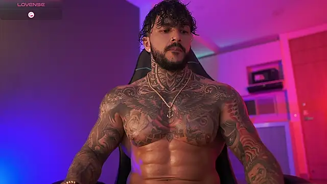 Snapshot of mariano_costa chatting on October 17, 2025, 1:09 am mariano costa online show from October 17, 2025, 1:09 am