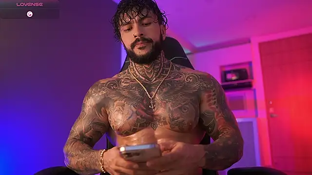 mariano costa online show from November 4, 2025, 1:09 am