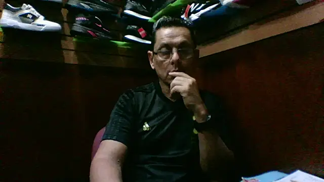 MarcusKelvin online show from October 24, 2025, 11:42 am