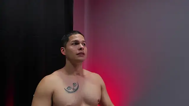 dominick crawford01 online show from March 9, 2025, 5:06 pm