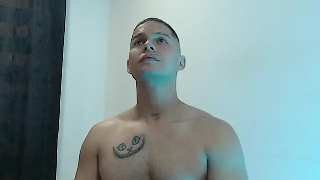 dominick crawford01 online show from February 22, 2025, 3:36 pm