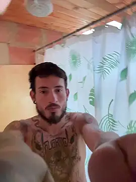 Snapshot of anika_lowen02 chatting on November 17, 2025, 4:33 pm anika lowen02 online show from November 17, 2025, 4:33 pm