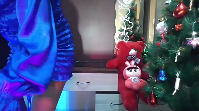 Snapshot of Magical_Eyes09 chatting on December 30, 2024, 3:47 am Magical Eyes09 online show from December 30, 2024, 3:47 am