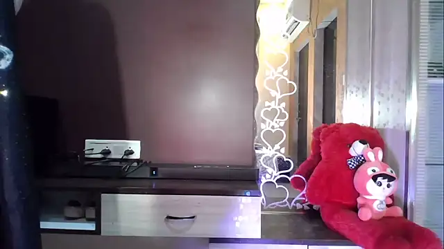 Snapshot of Magical_Eyes09 chatting on March 5, 2025, 6:54 am Magical Eyes09 online show from March 5, 2025, 6:54 am