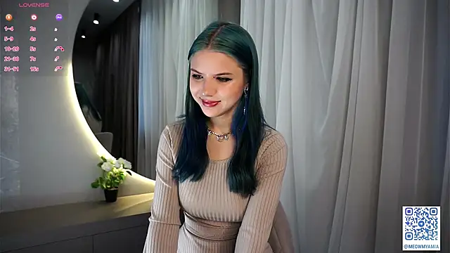 EvelyynLopez online show from January 28, 2025, 4:08 am