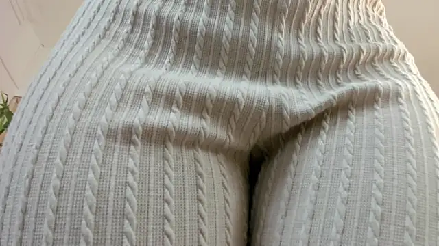 Snapshot of miranda_villa chatting on September 16, 2025, 12:28 pm miranda villa online show from September 16, 2025, 12:28 pm