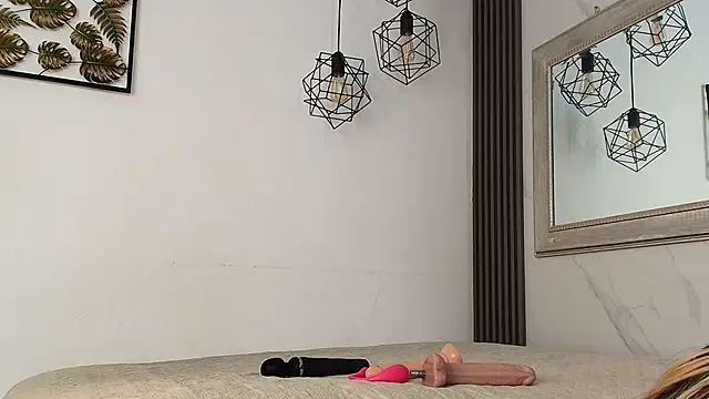 Snapshot of miranda_villa chatting on October 30, 2025, 1:09 pm miranda villa online show from October 30, 2025, 1:09 pm